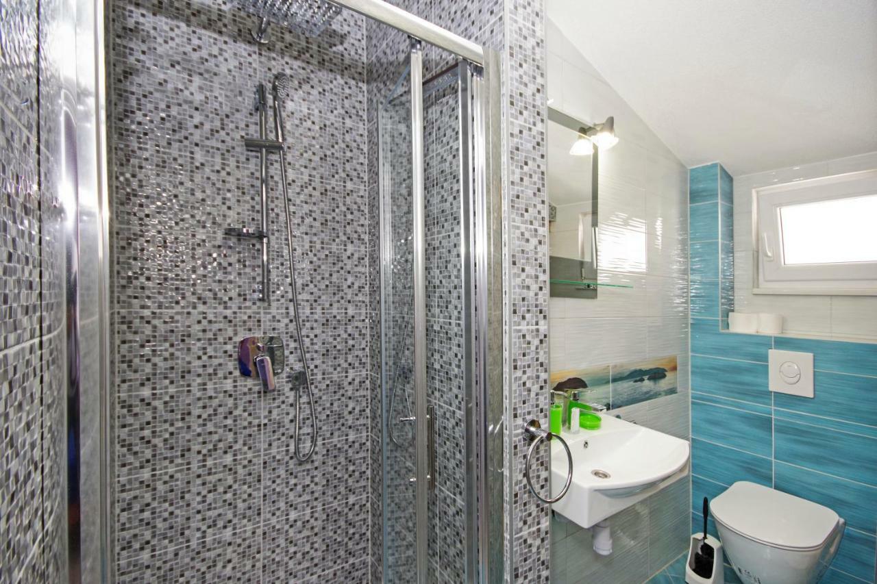 מאקרסקה Apartments Ribarevic מראה חיצוני תמונה